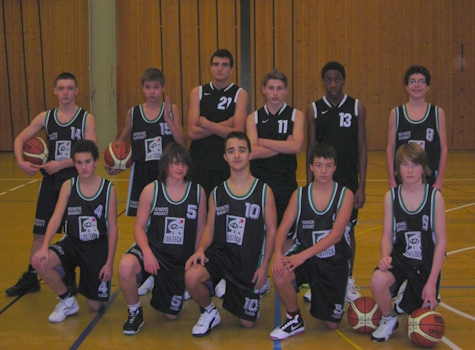 U15